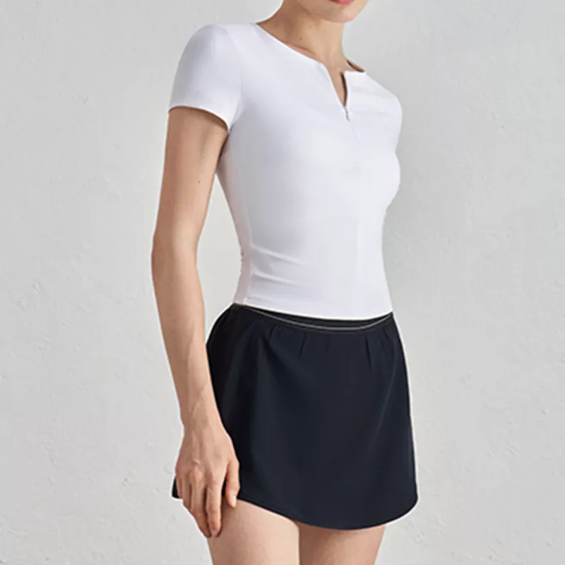 Fitted Zip Short-Sleeve Yoga Top