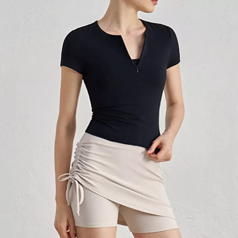 Fitted Zip Short-Sleeve Yoga Top